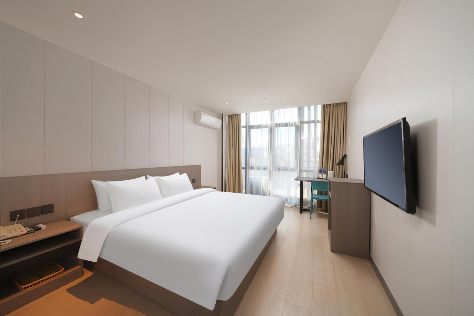 Superior Queen Room