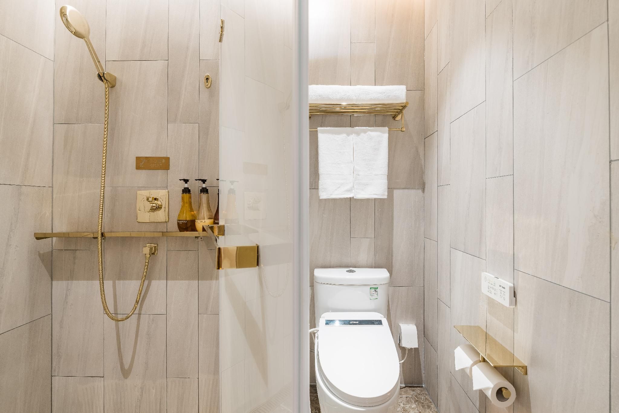Huazhu - Xinyi Bed Room