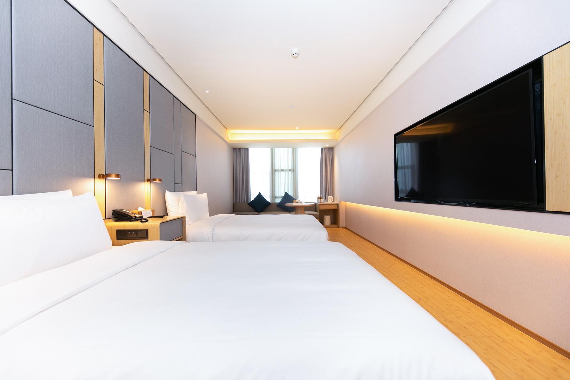 Twin Business Room