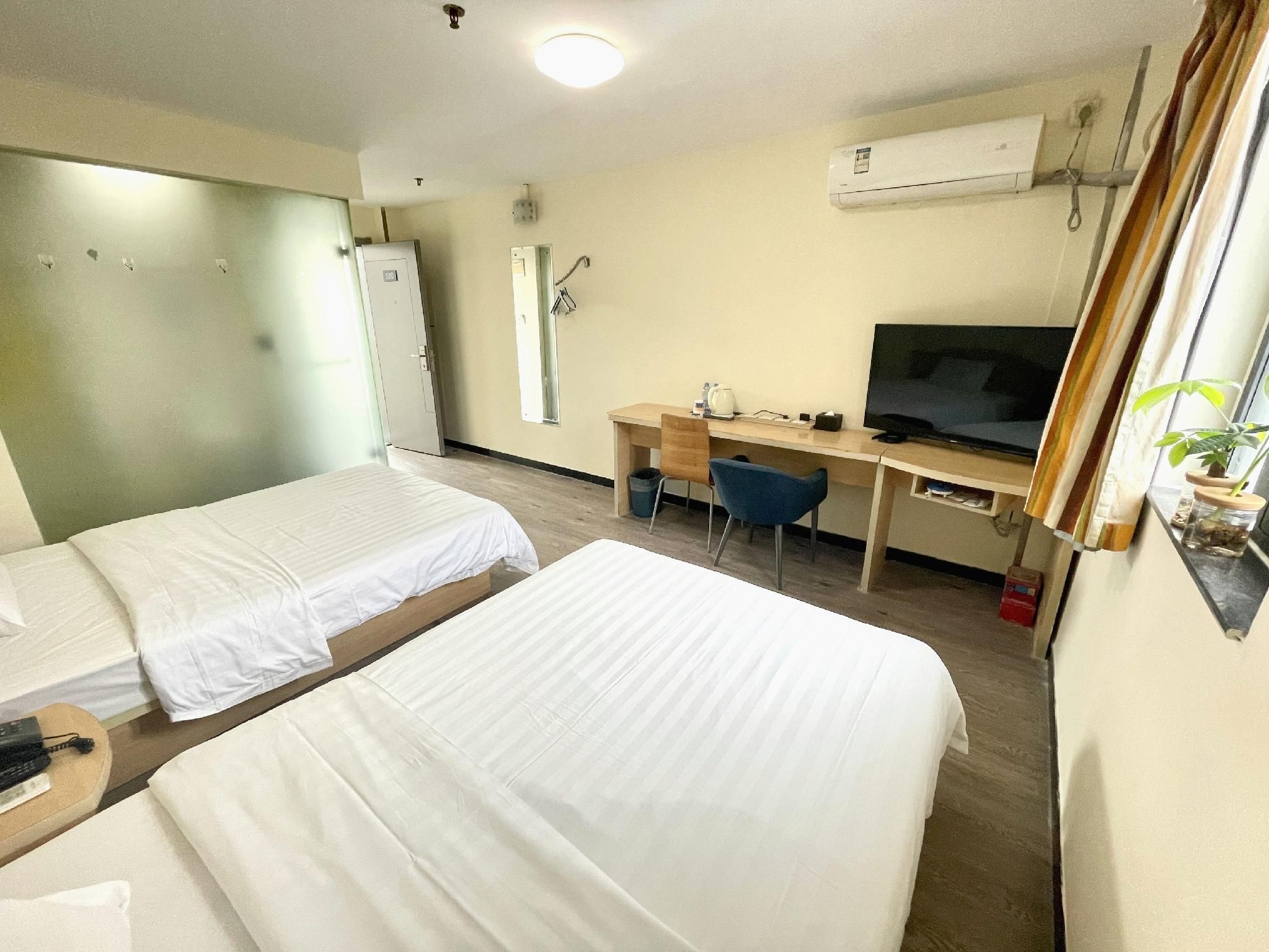 WH - Traditional Bed Room