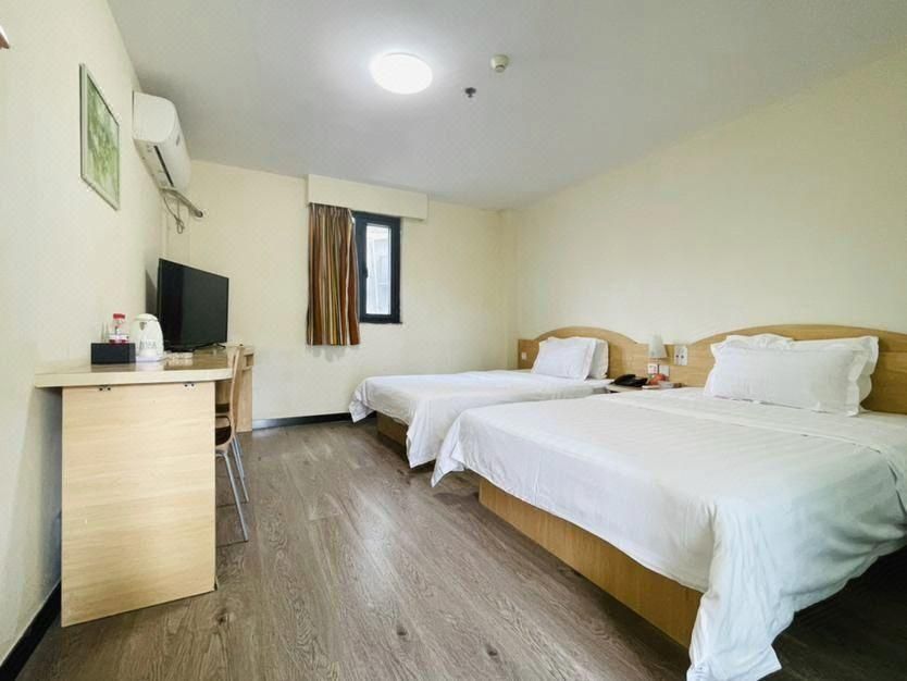 Business Twin Room