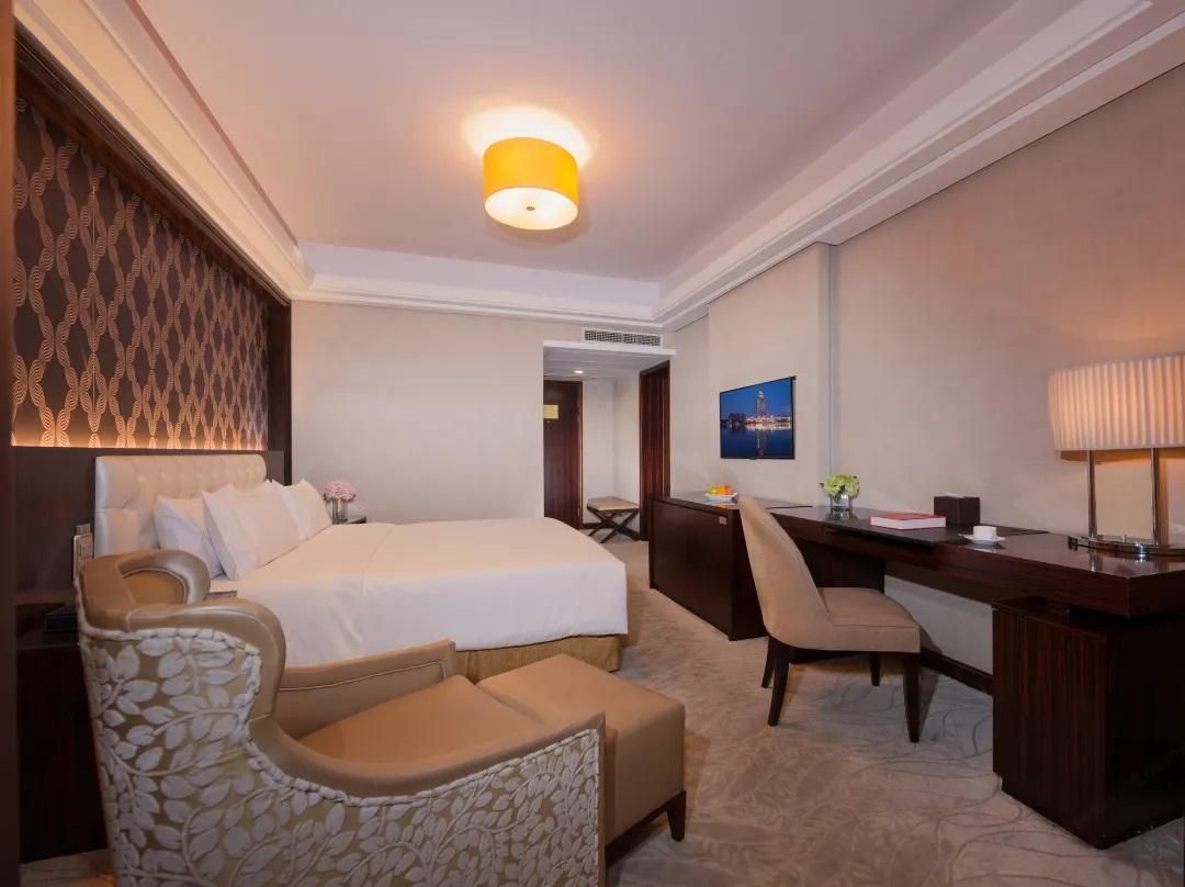Family Triple Suite