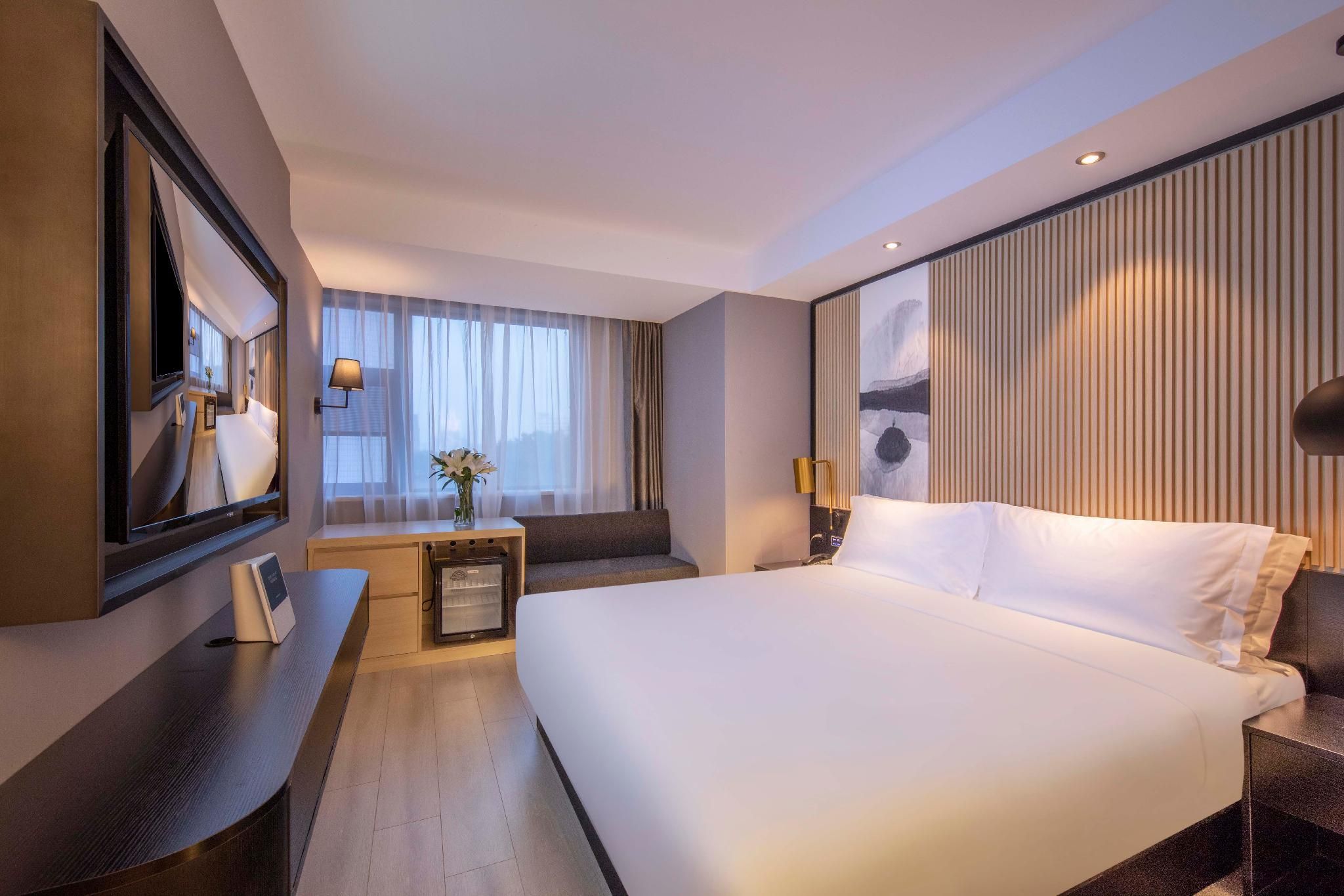 Huazhu - Superior BedRoom