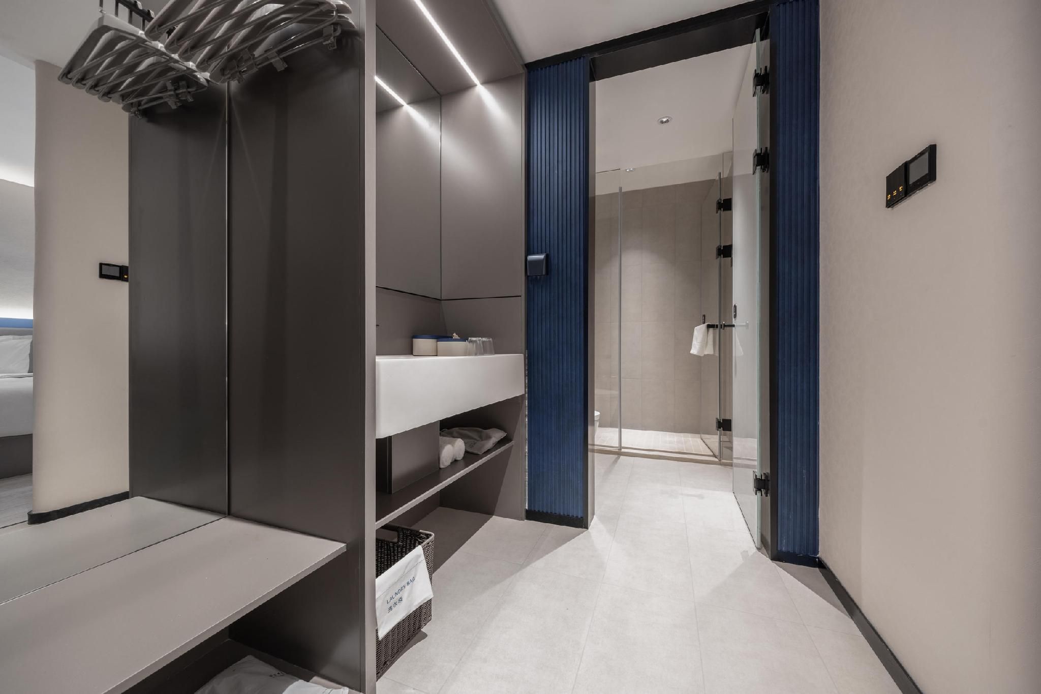 Select Twin Room