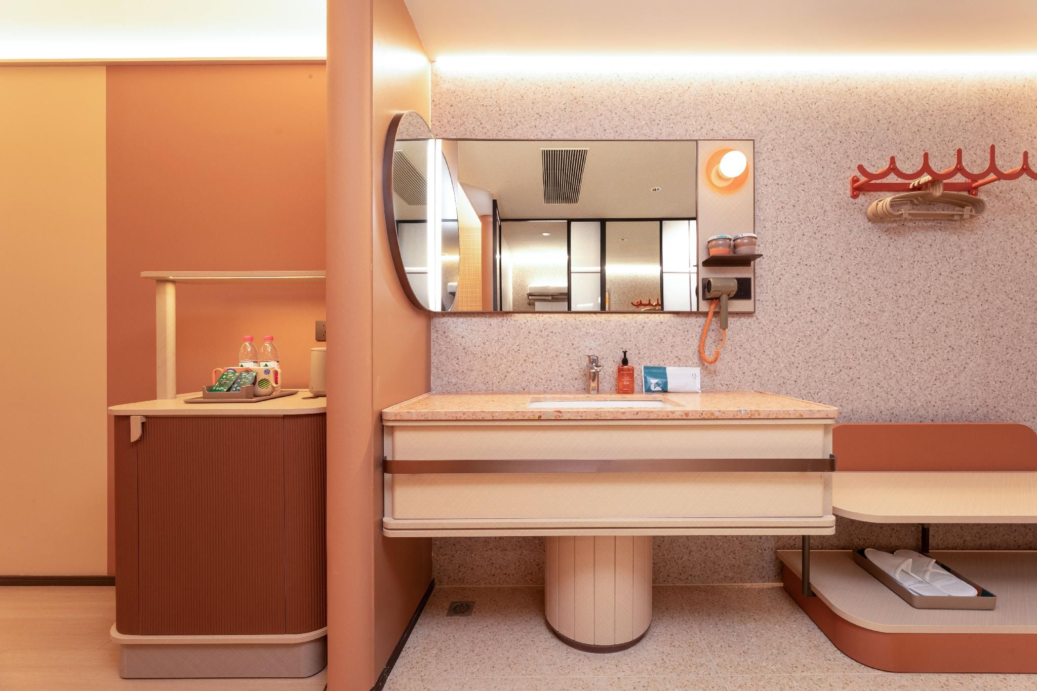 Huazhu - Select Bed Room
