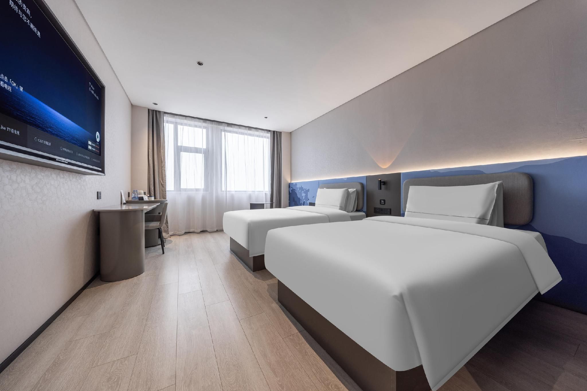 Standard Twin Bed Room