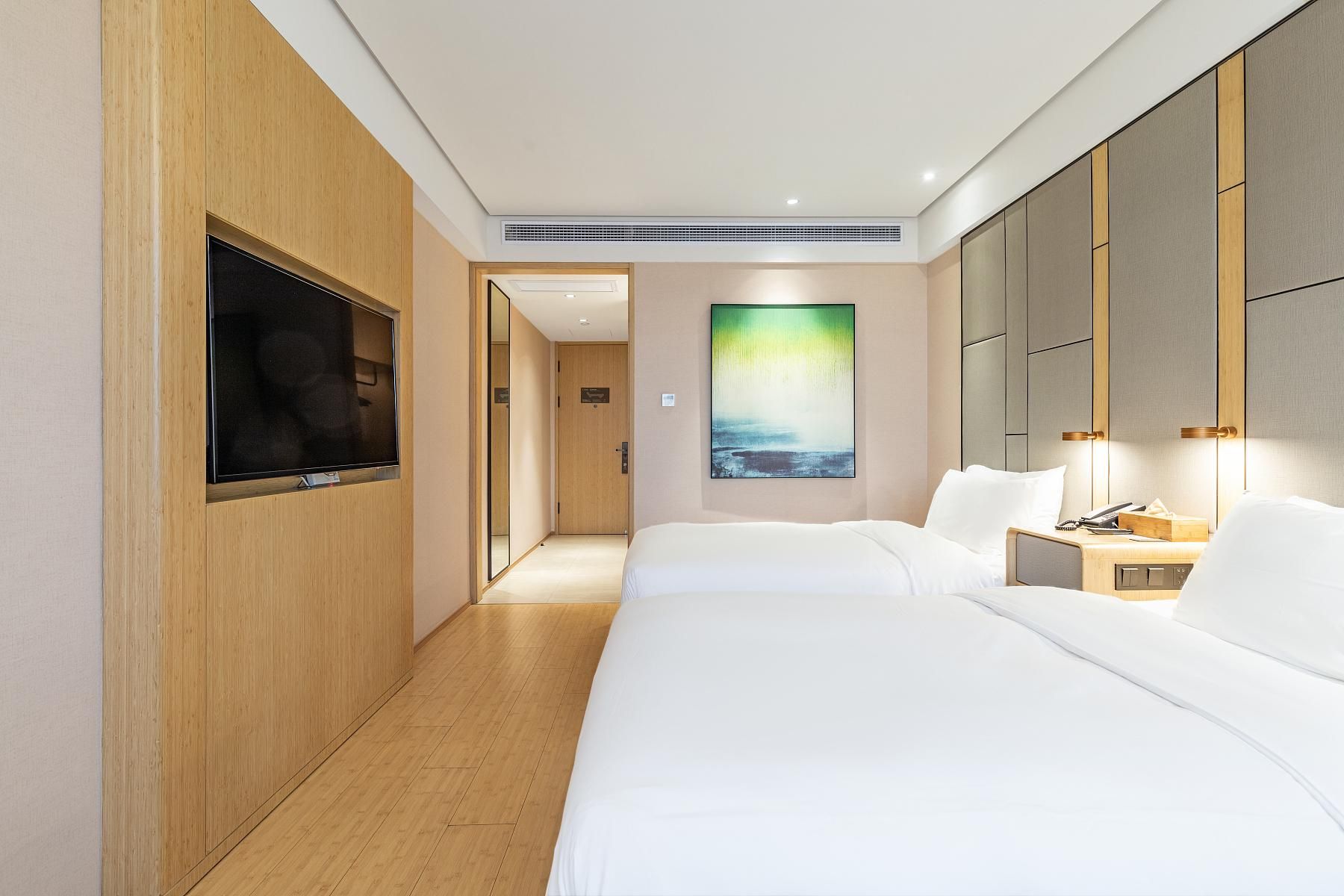 Twin Business Room