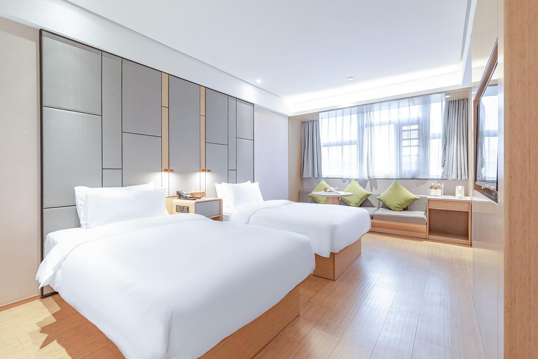 Twin Business Room