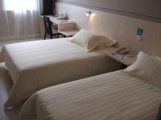 Twin Bed Standard Room