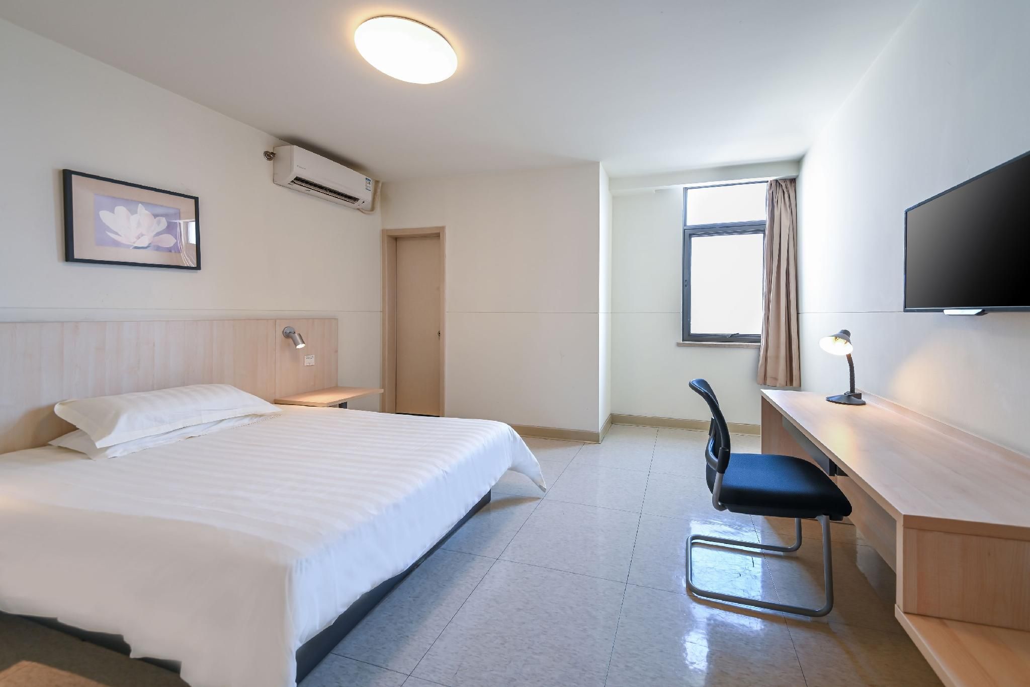 WH - Business Room B