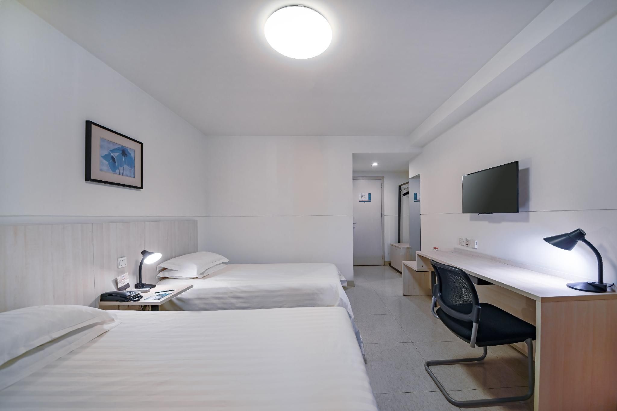 WH - Standard Room B