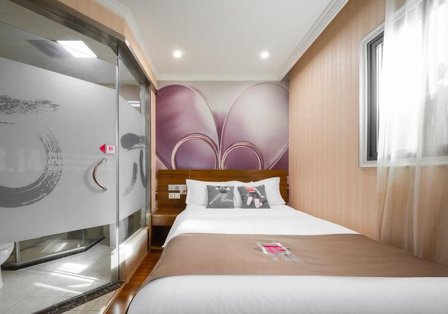 PAI Huixuan Bed Room