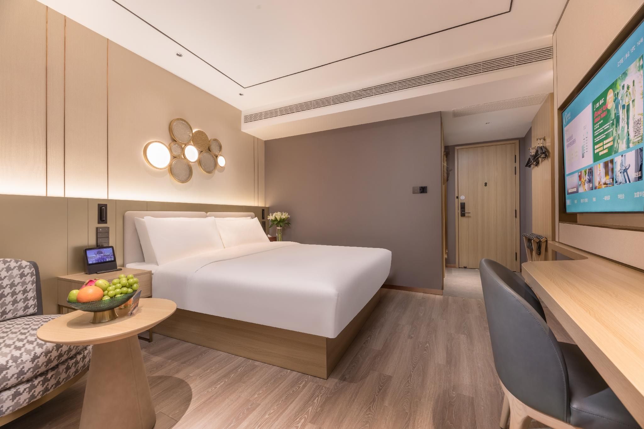 Huazhu - Yueruo Liujin Delxue Bed Room