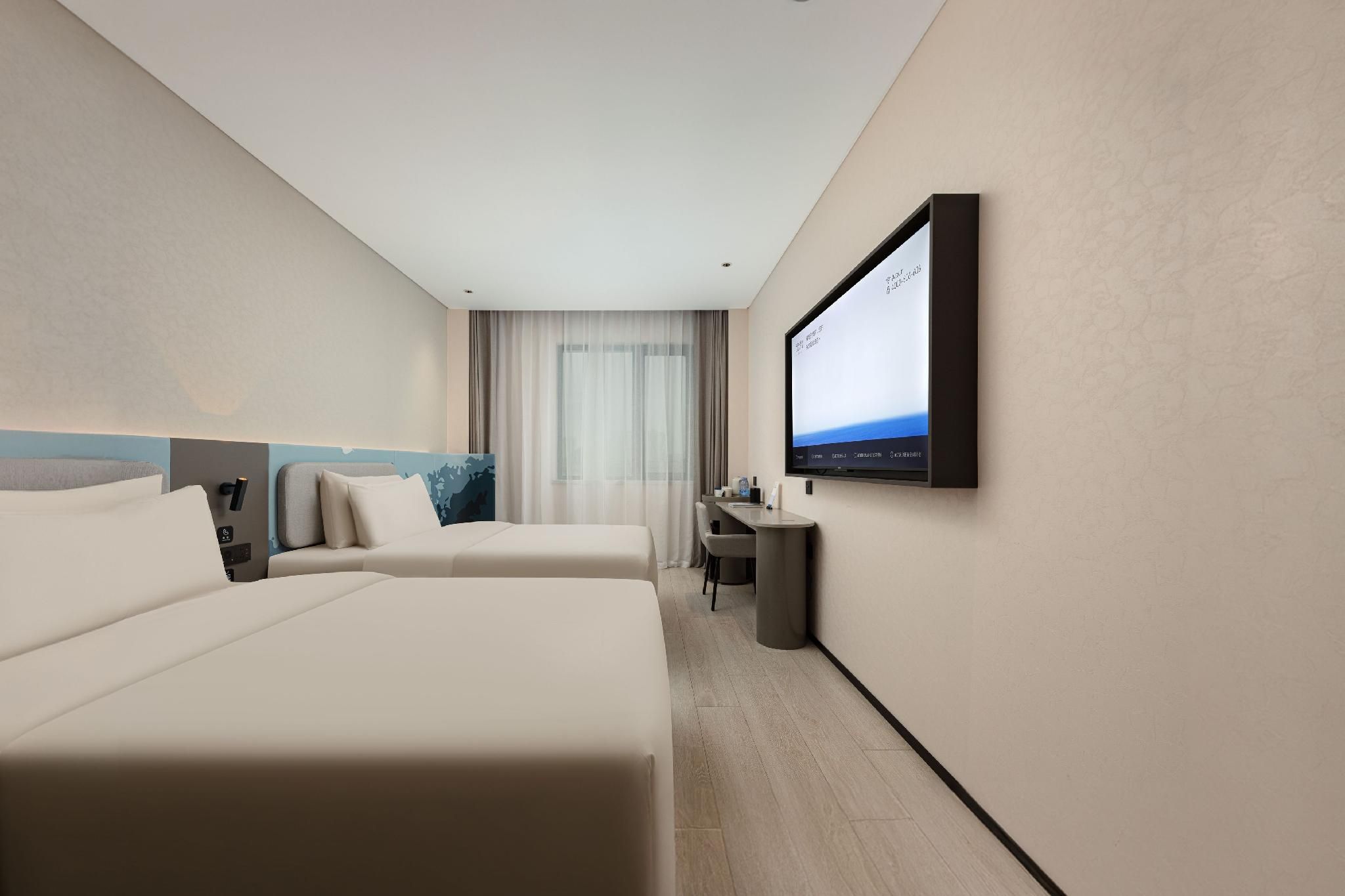 Standard Twin Bed Room