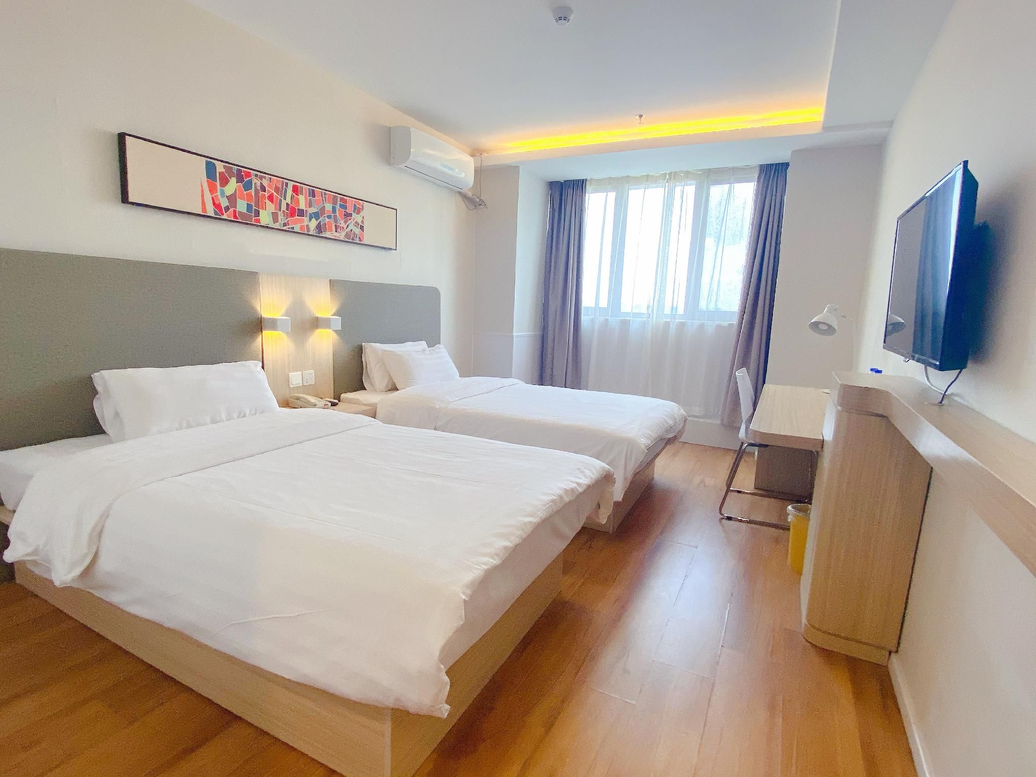 Huazhu - Twin Room