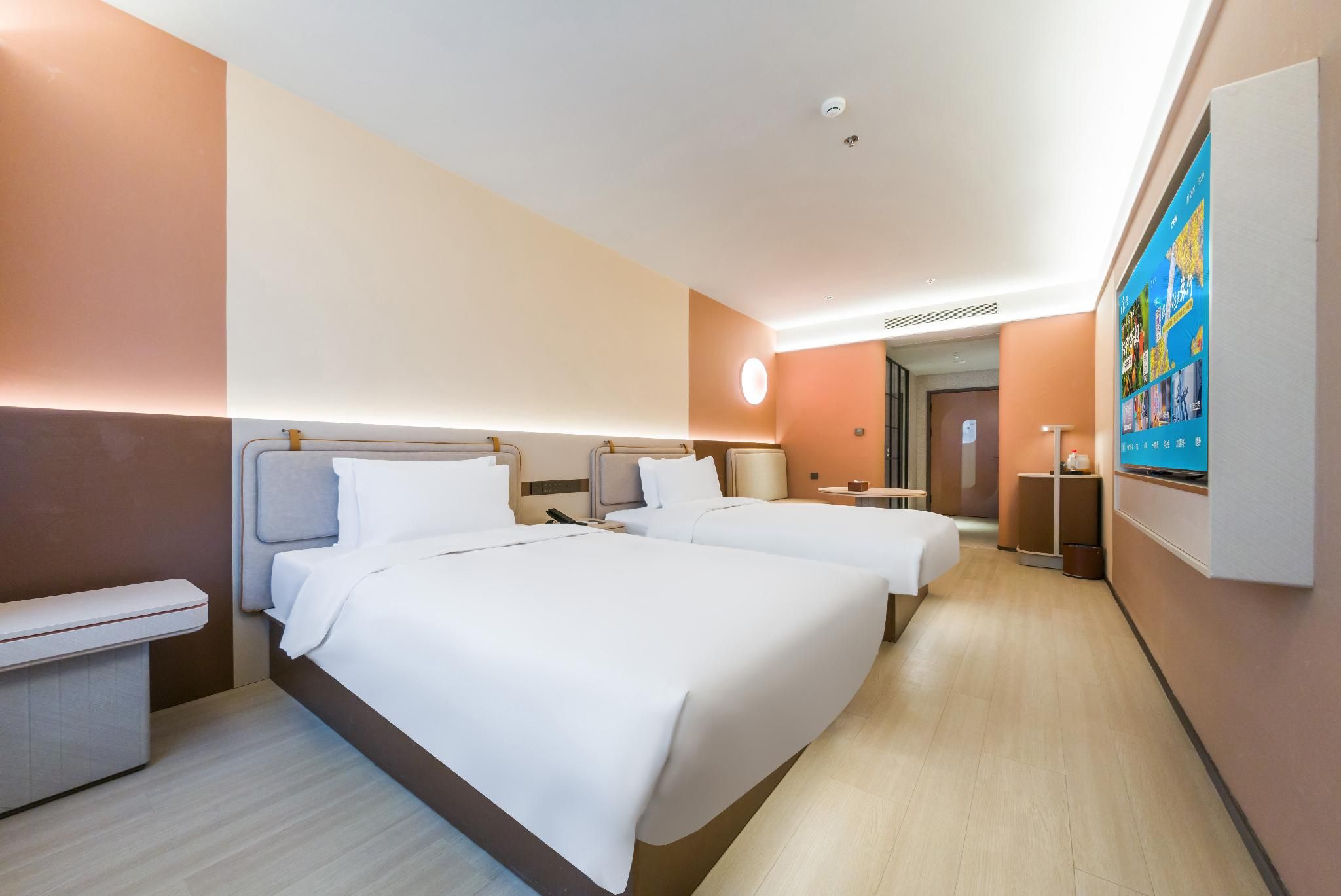 Select Twin Room