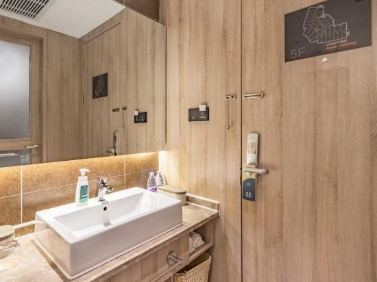 Jimu Double Room