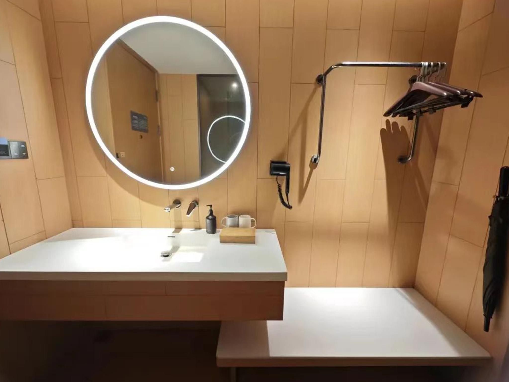 Business Queen Bed Room