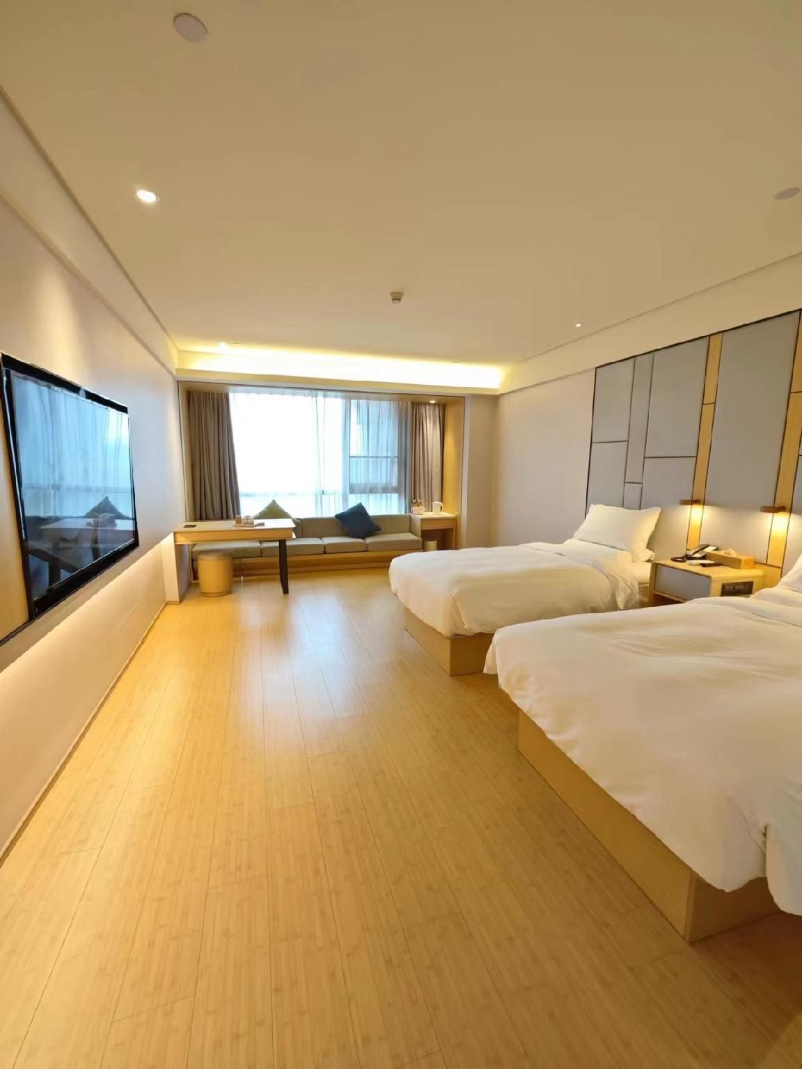 Twin Business Room