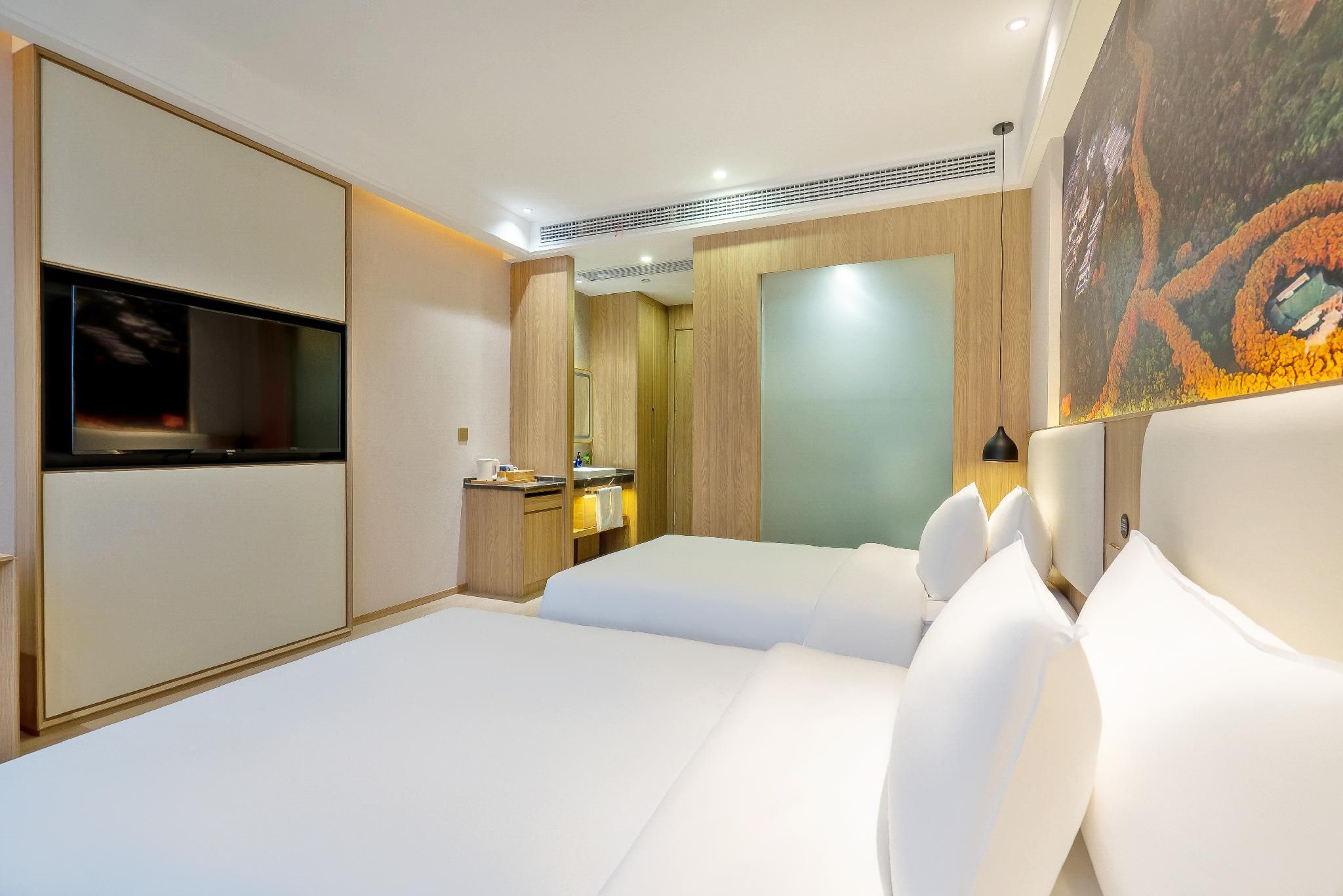 Huazhu - Family Room