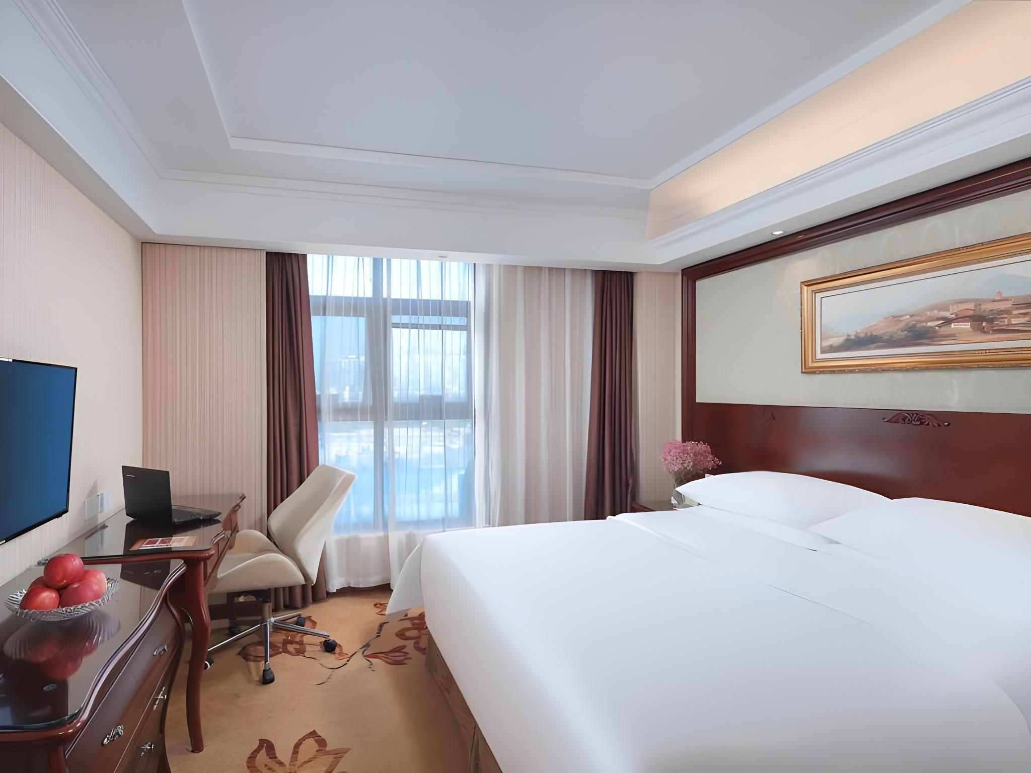 WH - Superior Bed Room