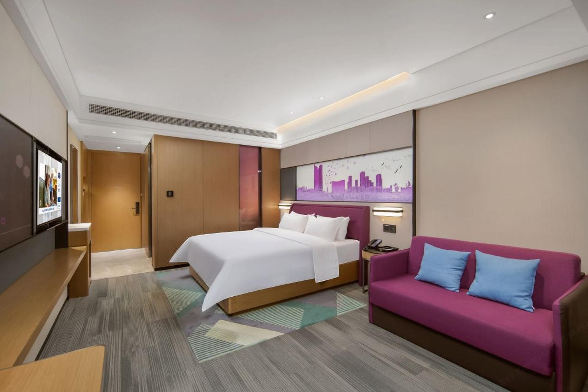 Superior Room Queen