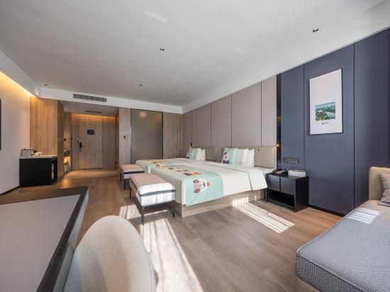 Jimu Family Room