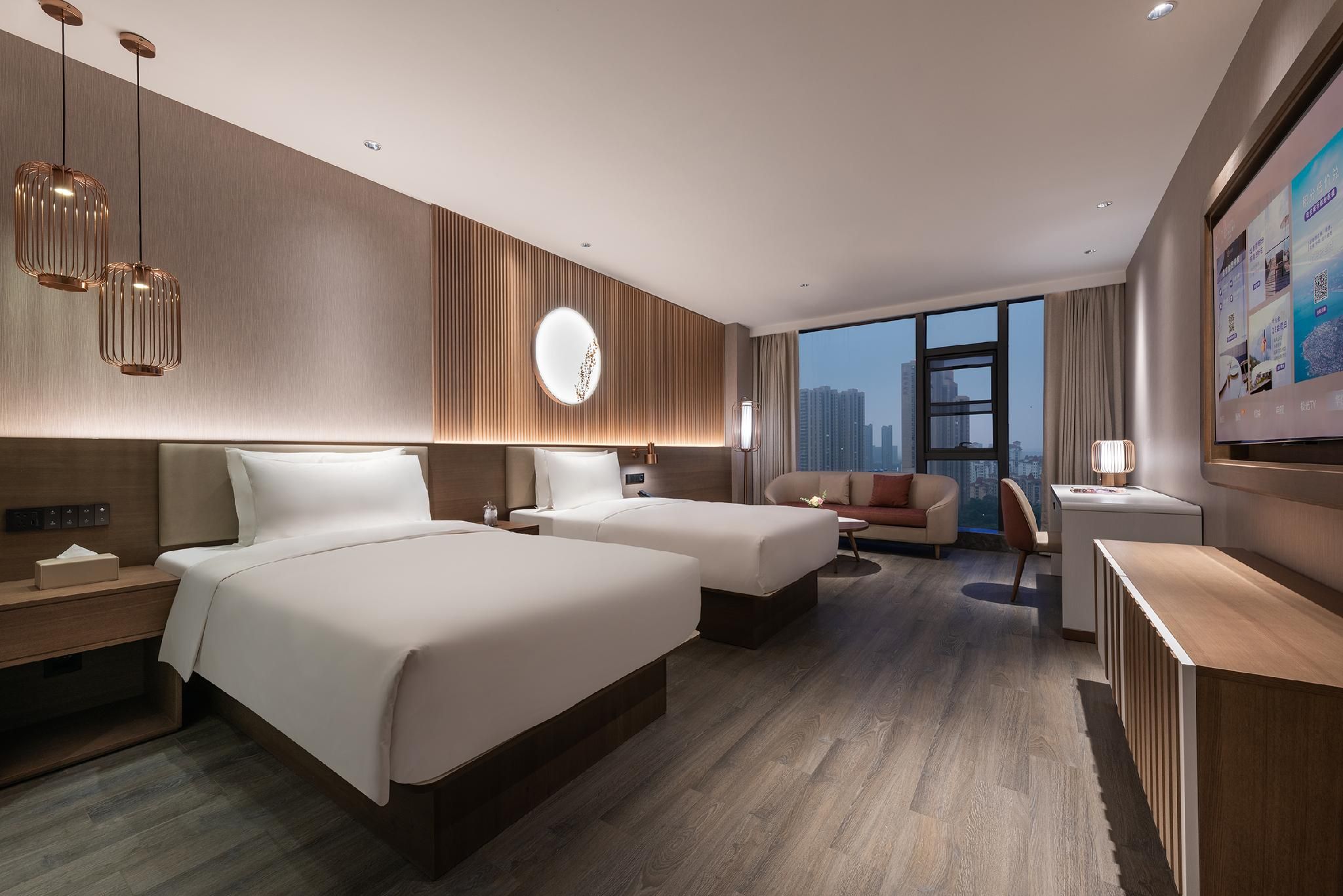 Huazhu - Deluxe Twin Room with the View