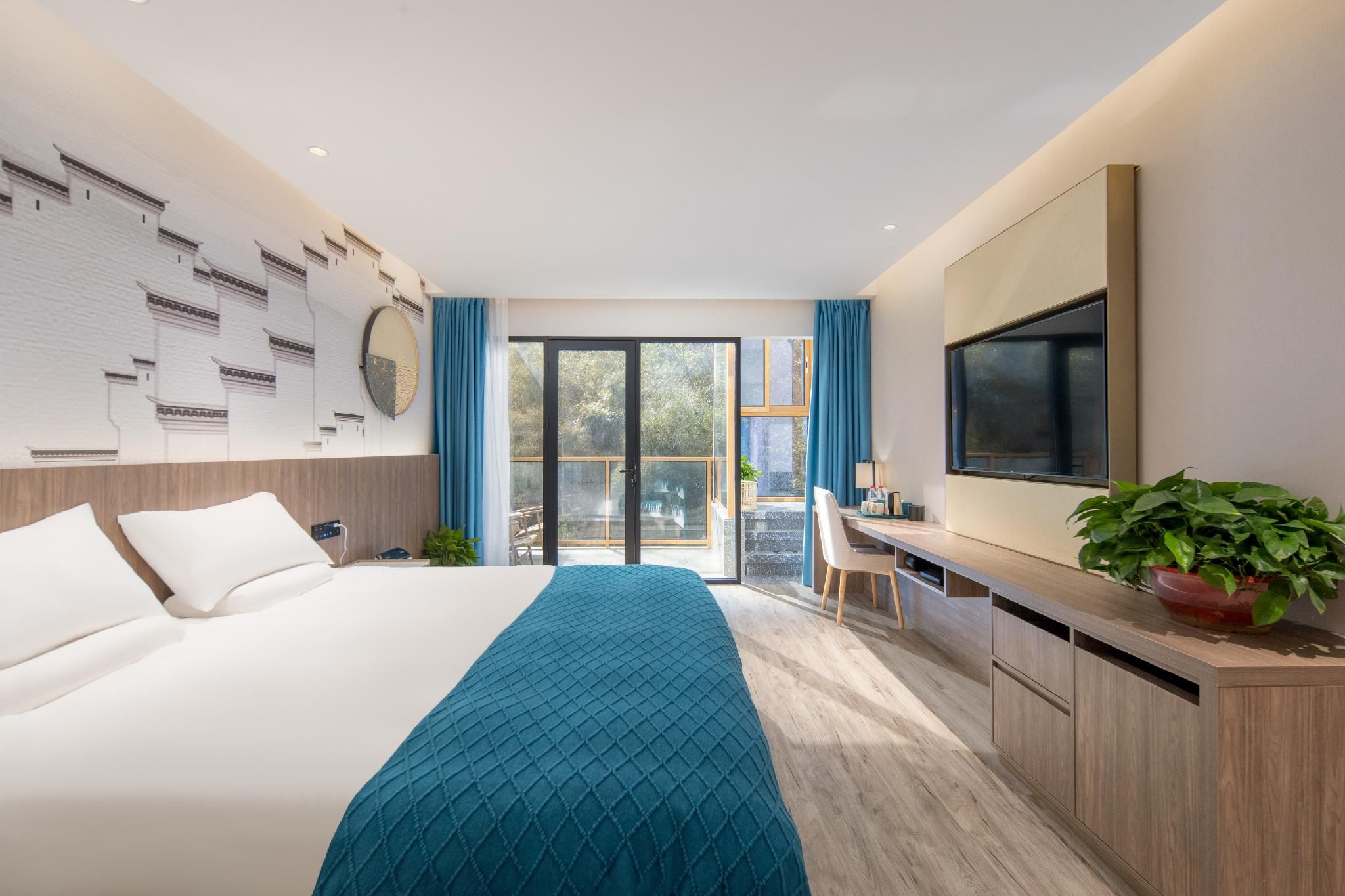 King Room with Balcony