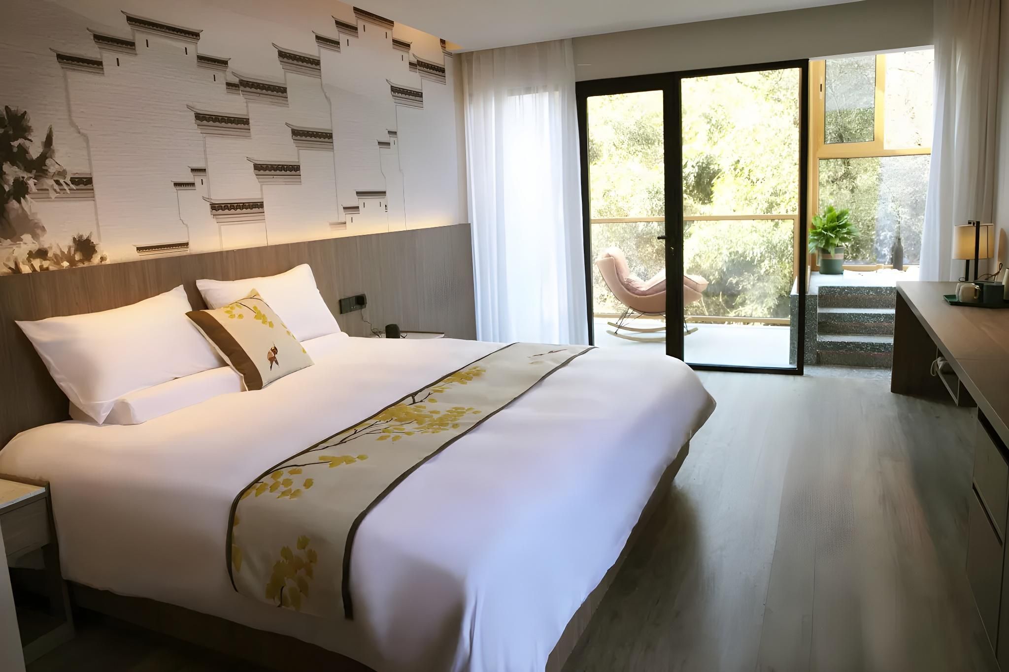 Terrace View King Room