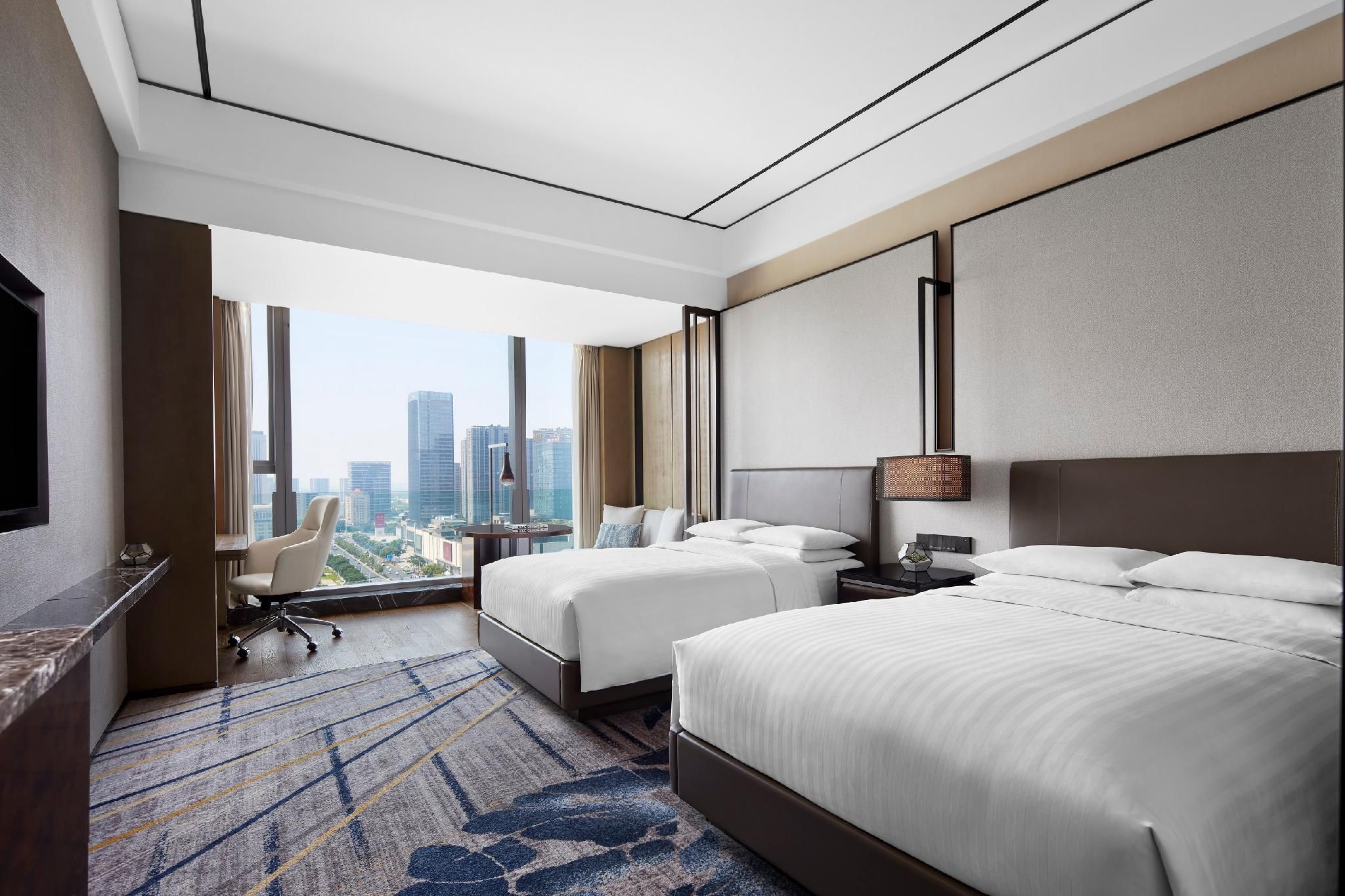 Guest Room, 2 Twin, City View, High Floor