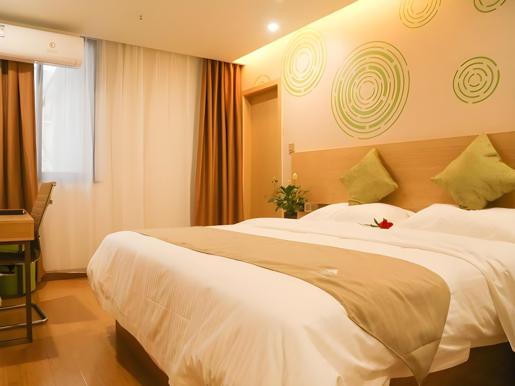 GTI - 1 Bed Guest Room, 1.5M Bed