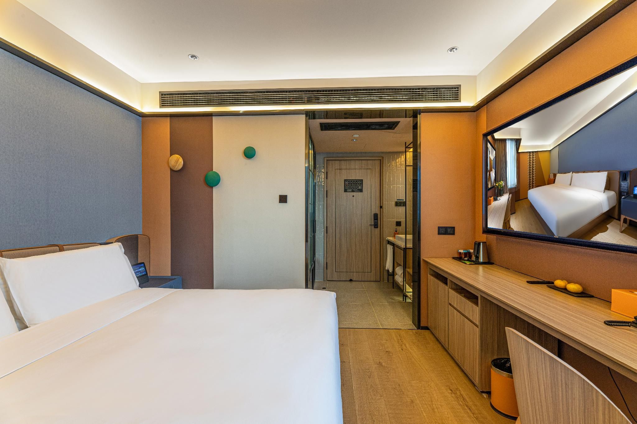 Huazhu - California Sunshine 1 Bed Room