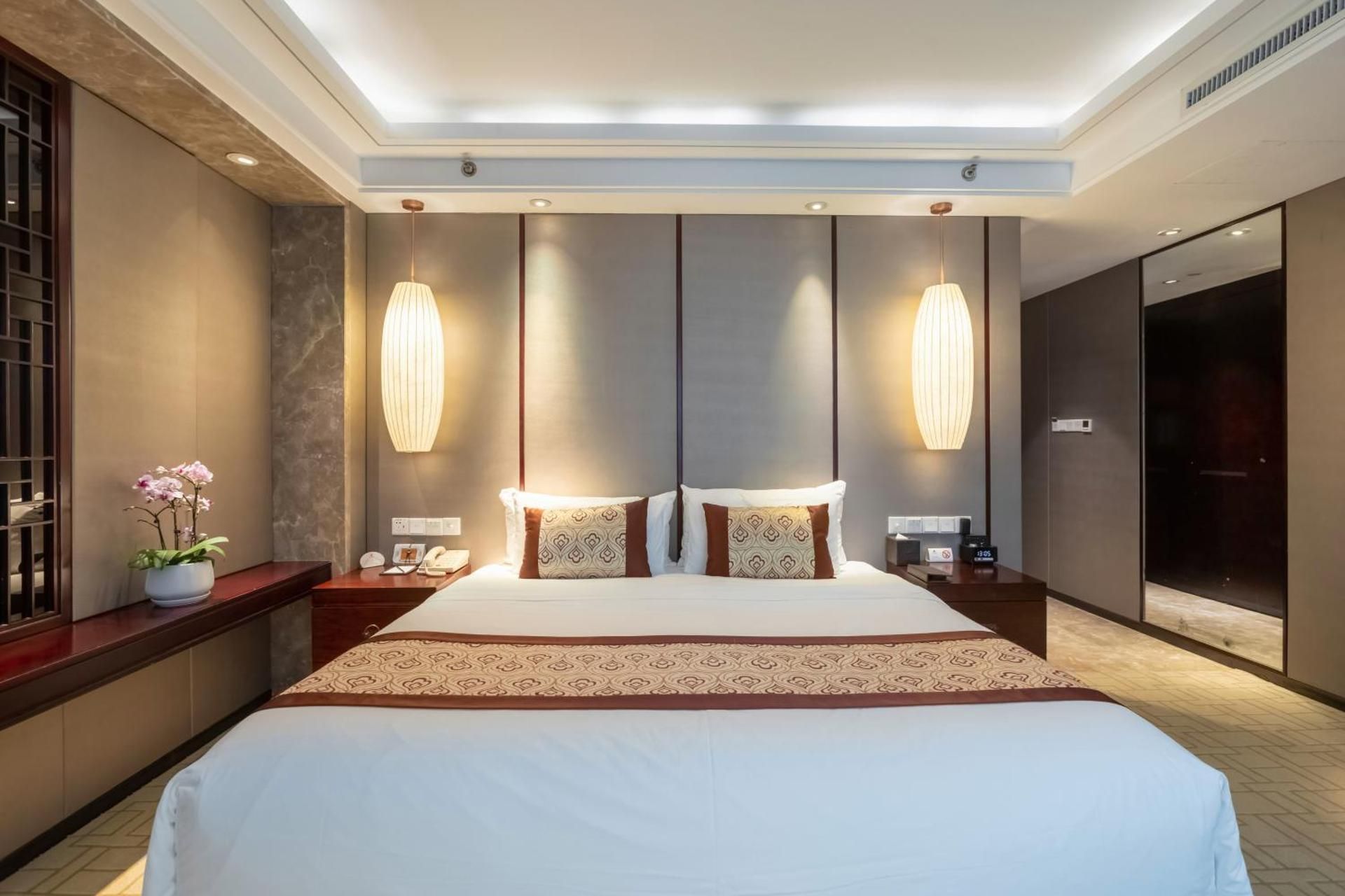Deluxe Single Room
