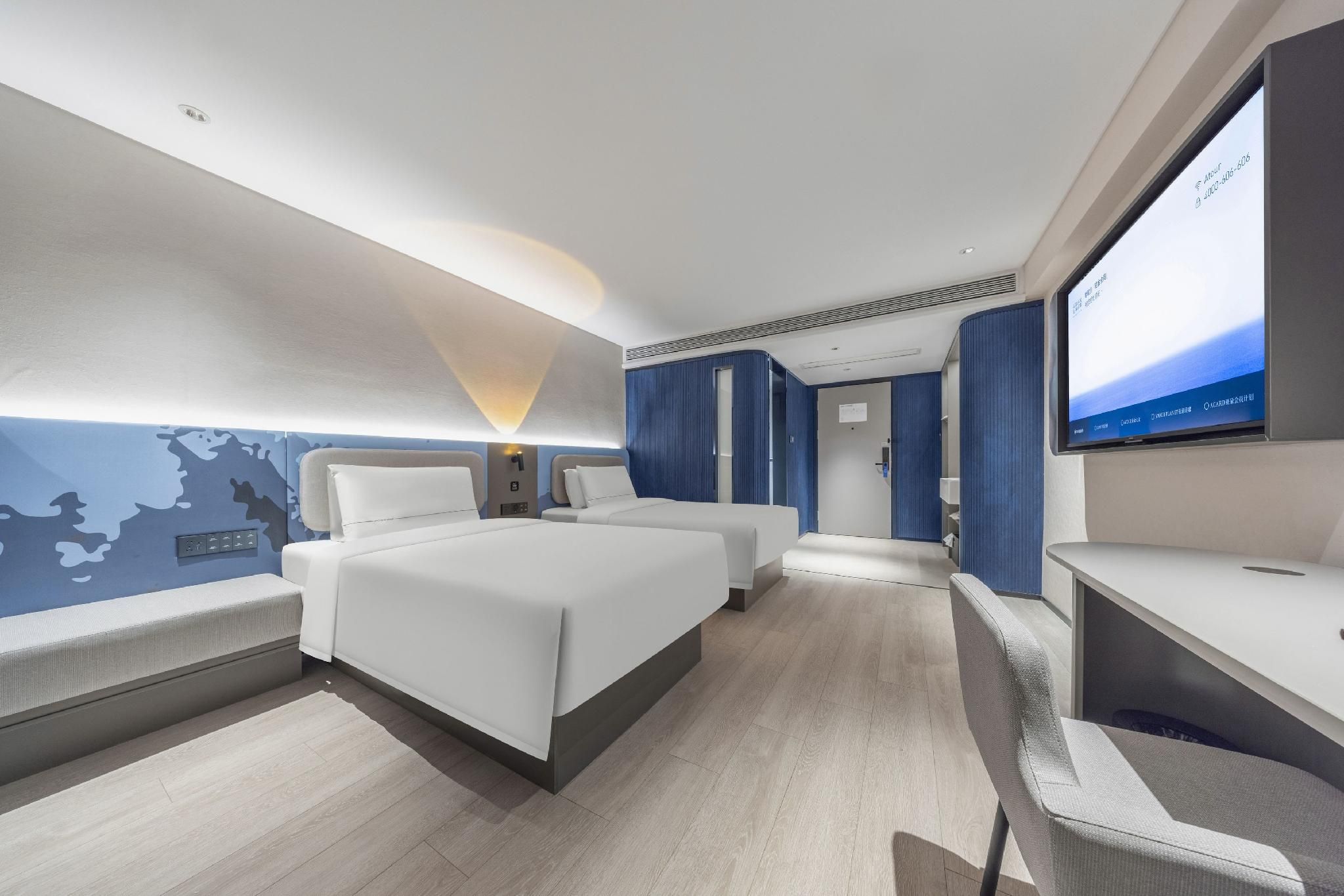 Standard Twin Bed Room