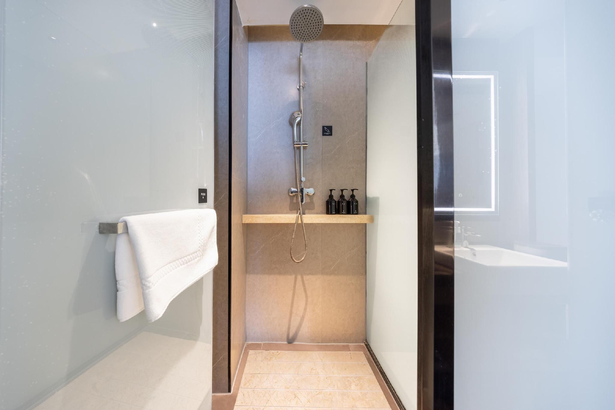 Atour - JIMU Twin Room