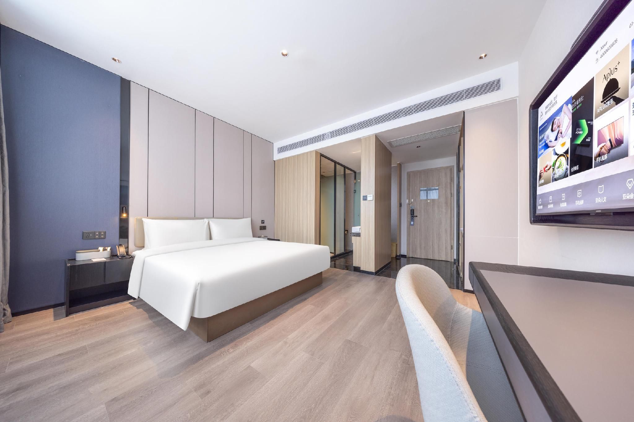 Executive room, Guest room, 1 Queen