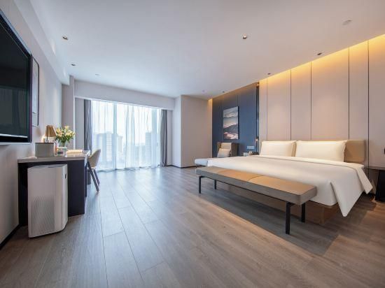 Jimu Double Room with City View