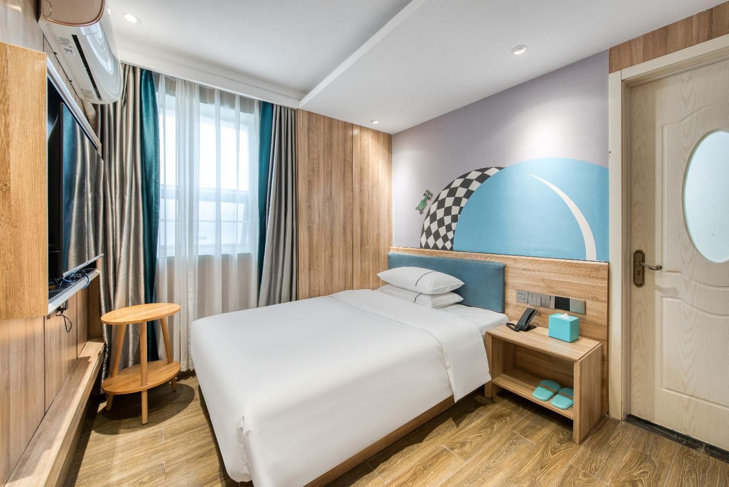 Dossen - Standard Bed Room