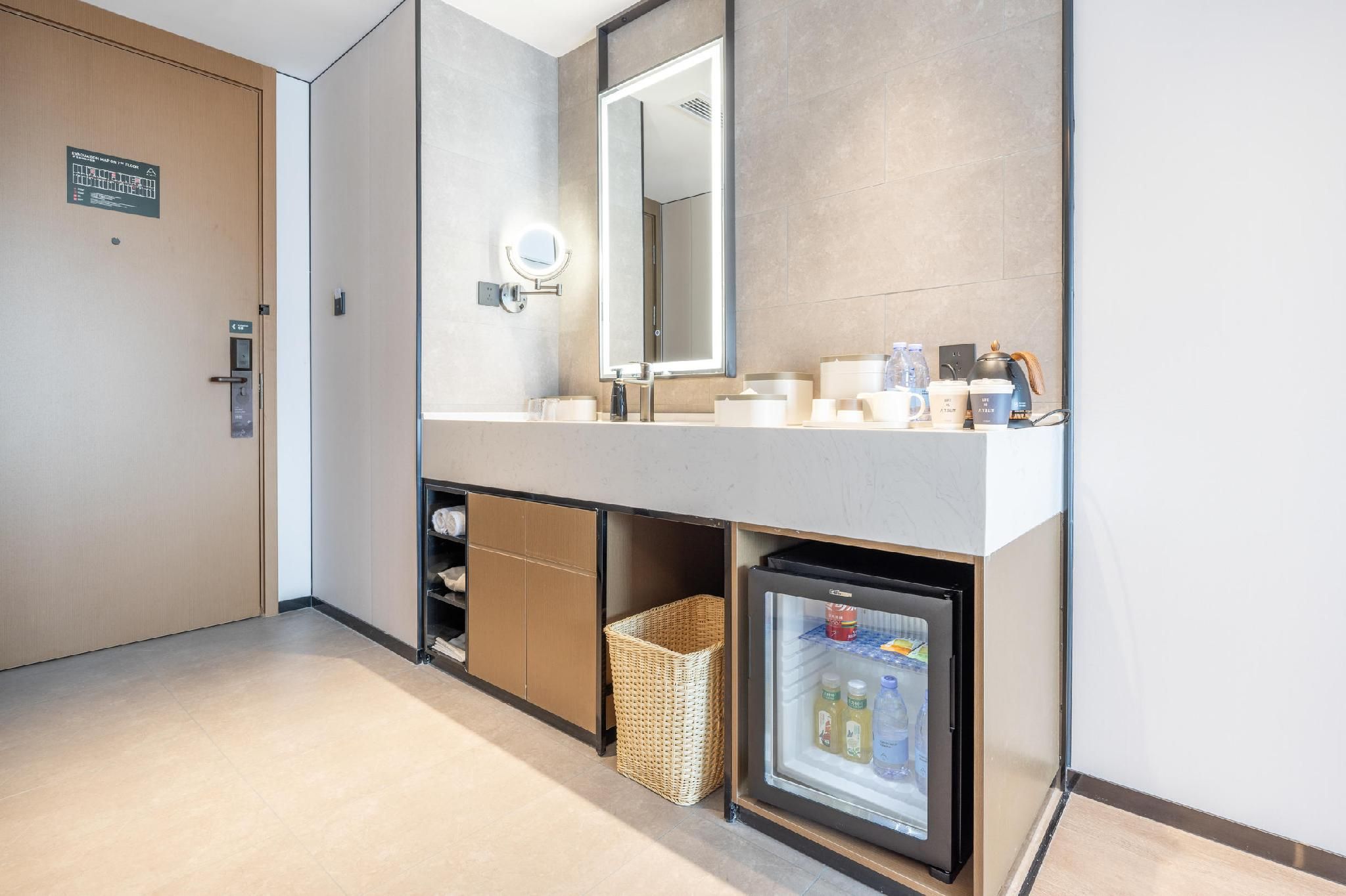 Executive room, Guest room, 1 Queen