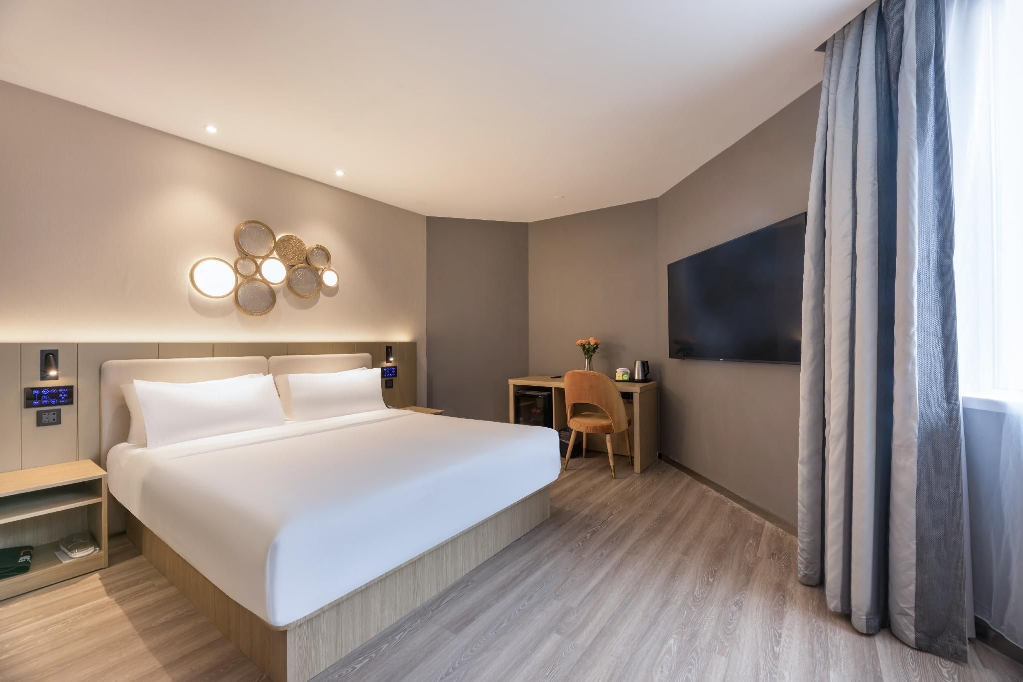 Huazhu - Business Bed Room