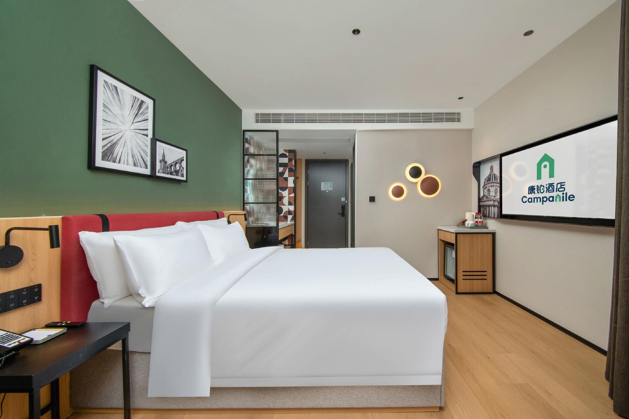 WH - Superior Bed Room