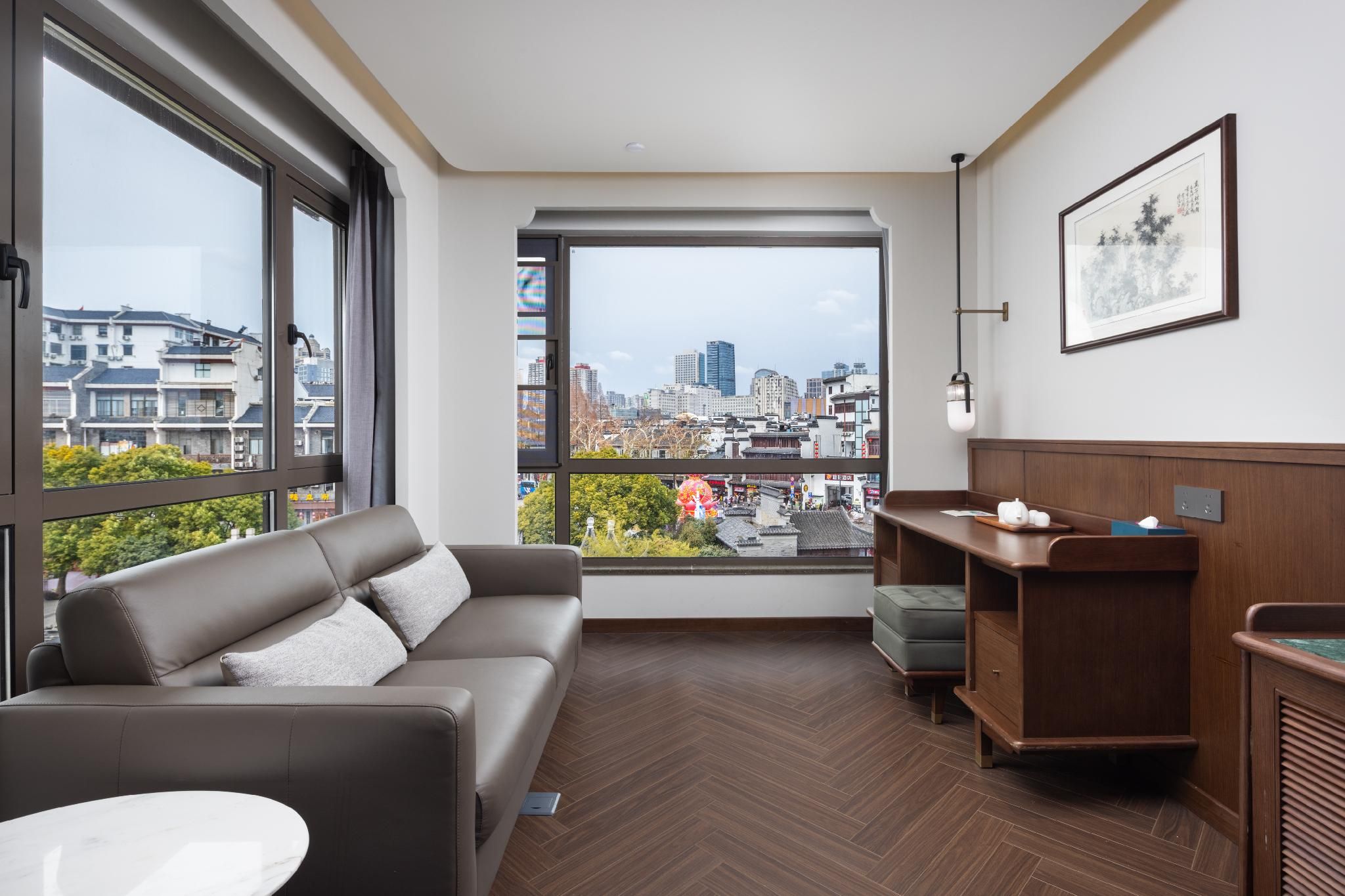Yunzhou Superior River View Suite