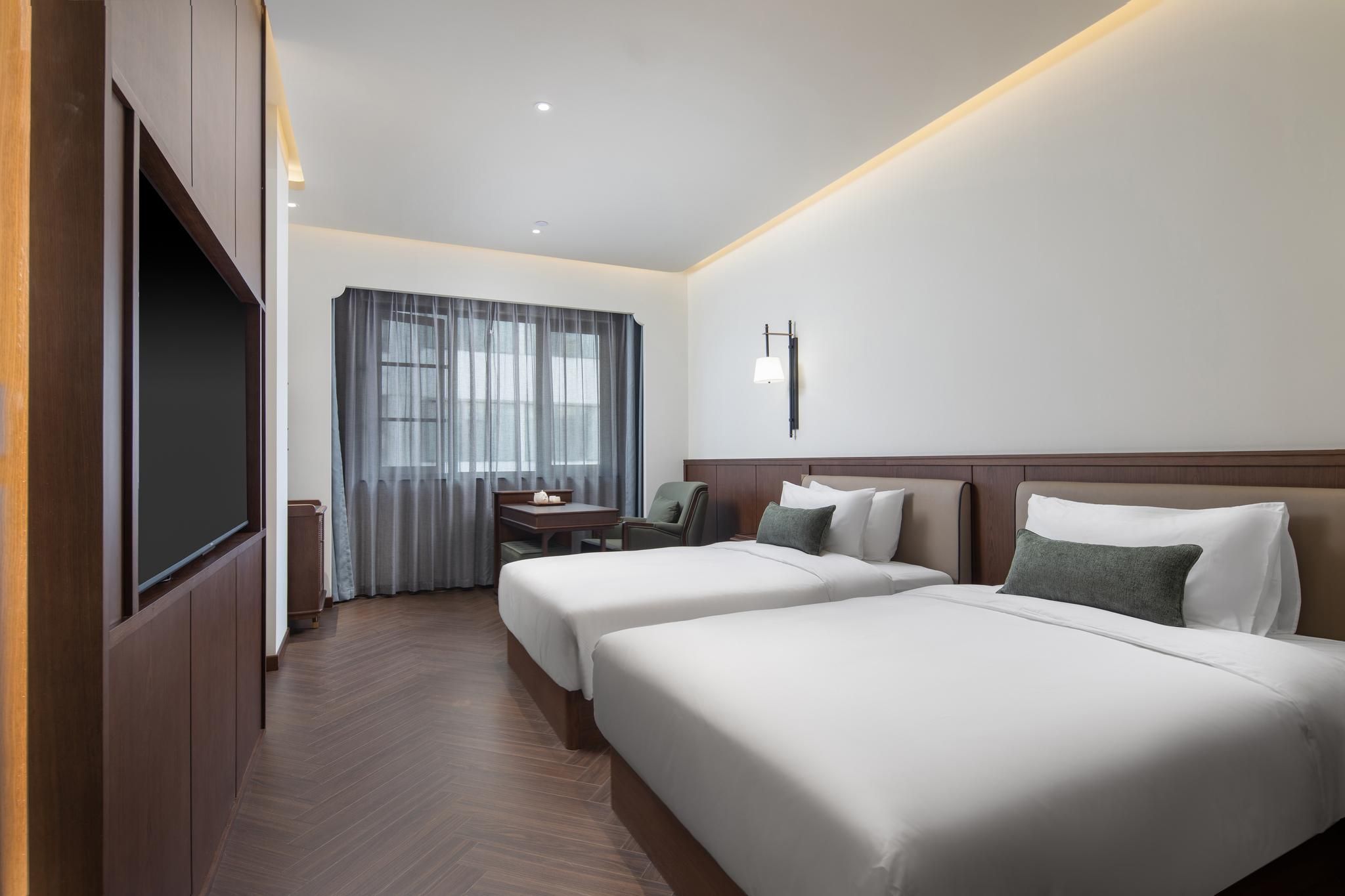 Guifan Superior Family Room