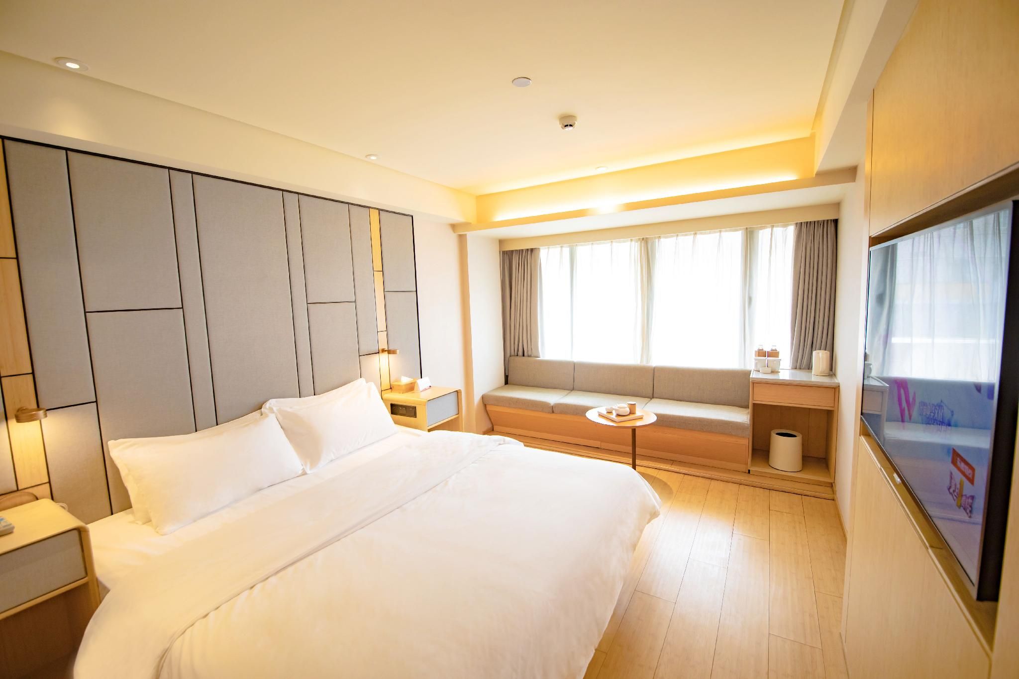 Huazhu - Superior BedRoom