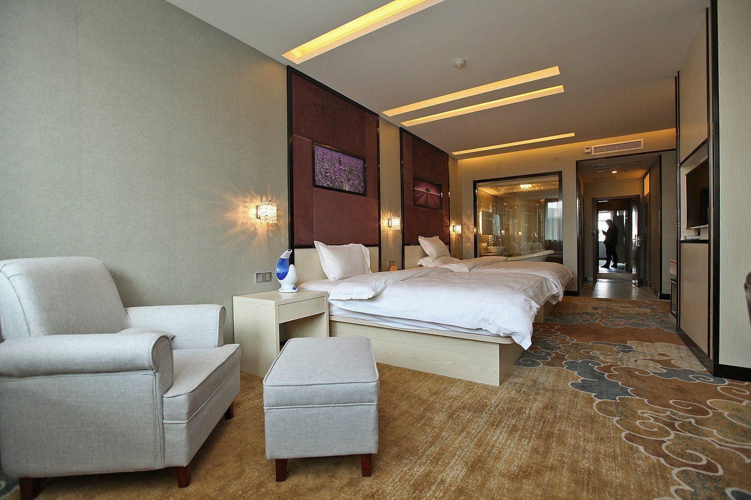 Select Bed Room