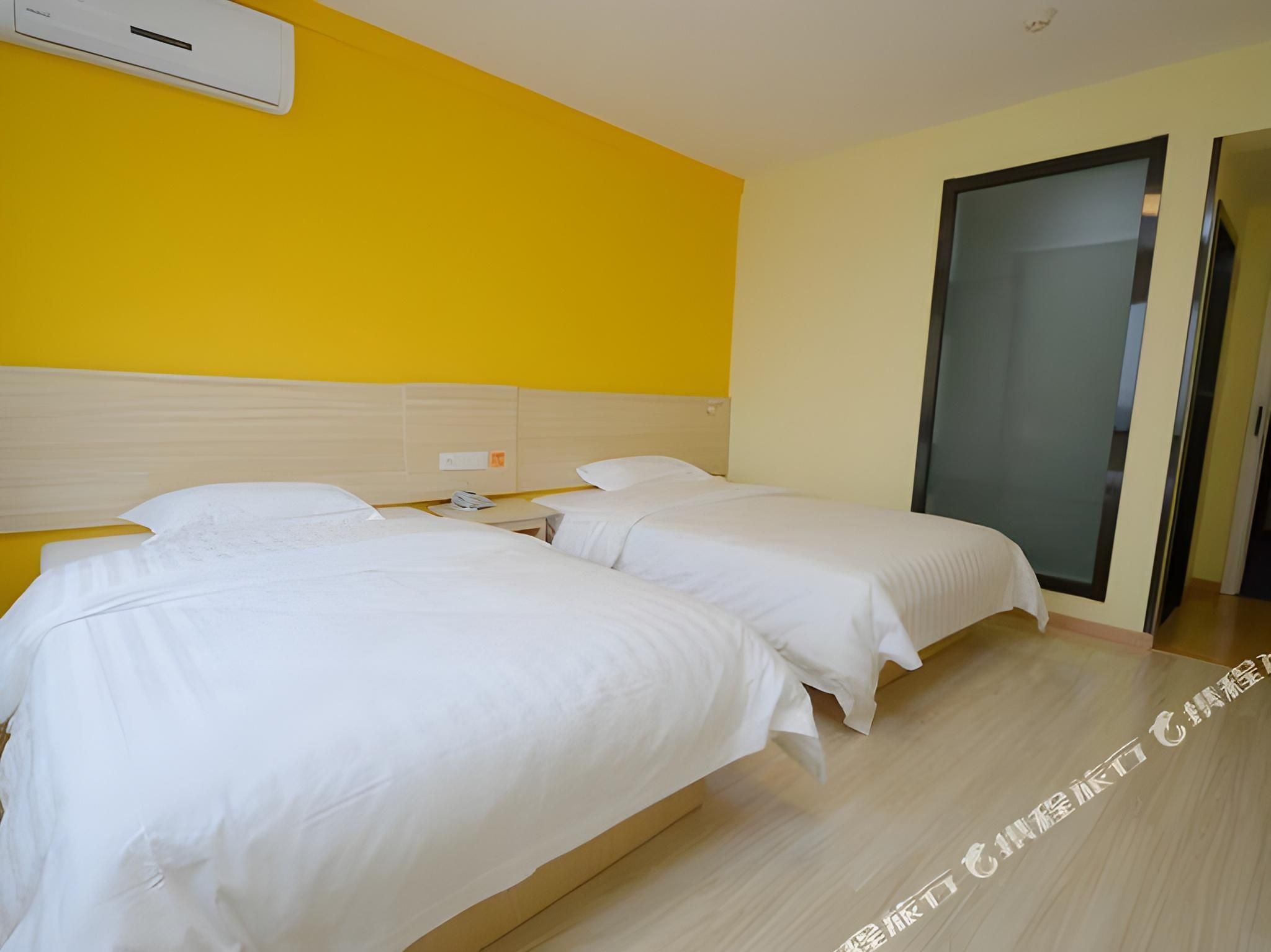Traditional Twin Room