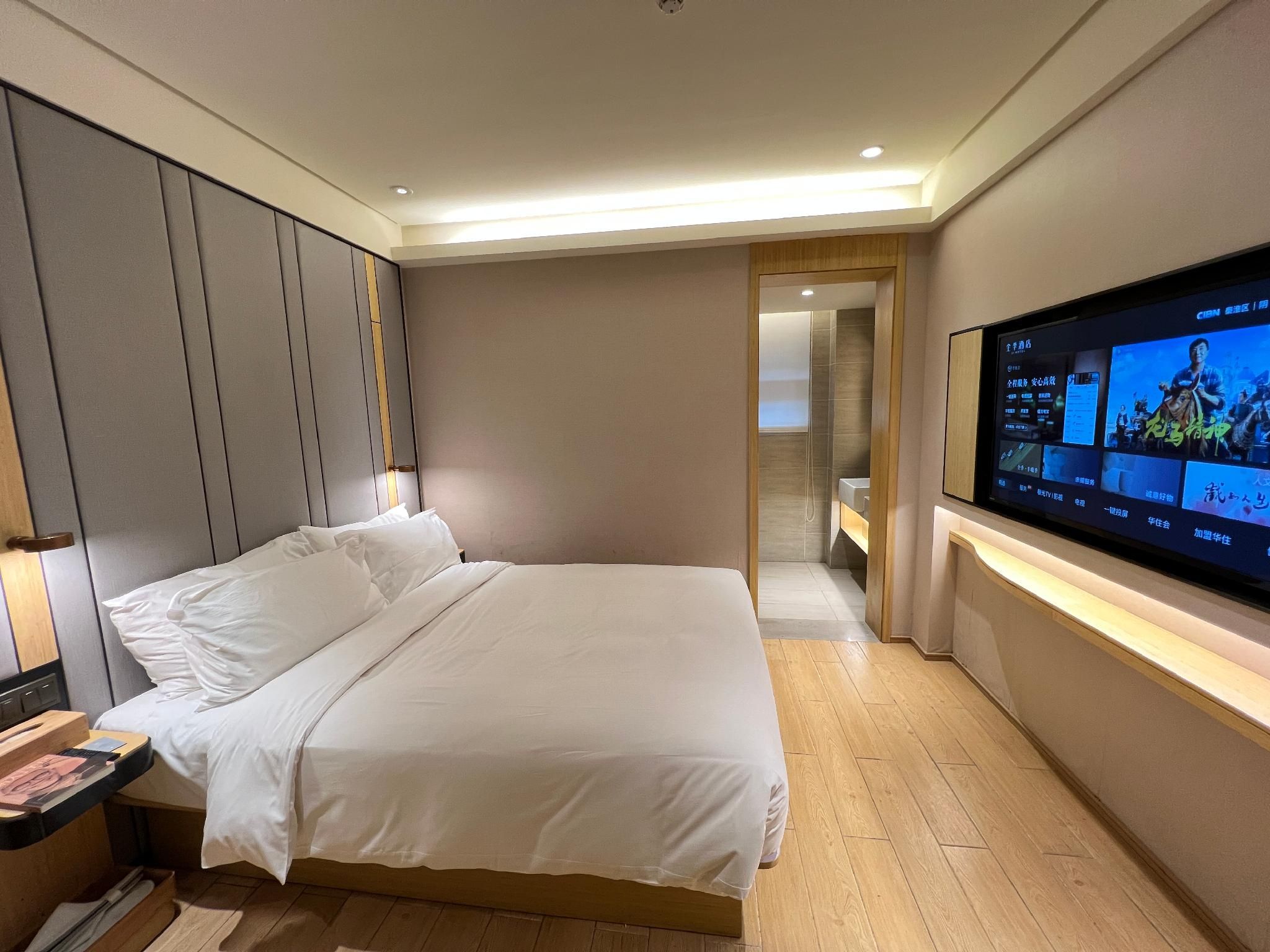 Marsden Luxury Suite
