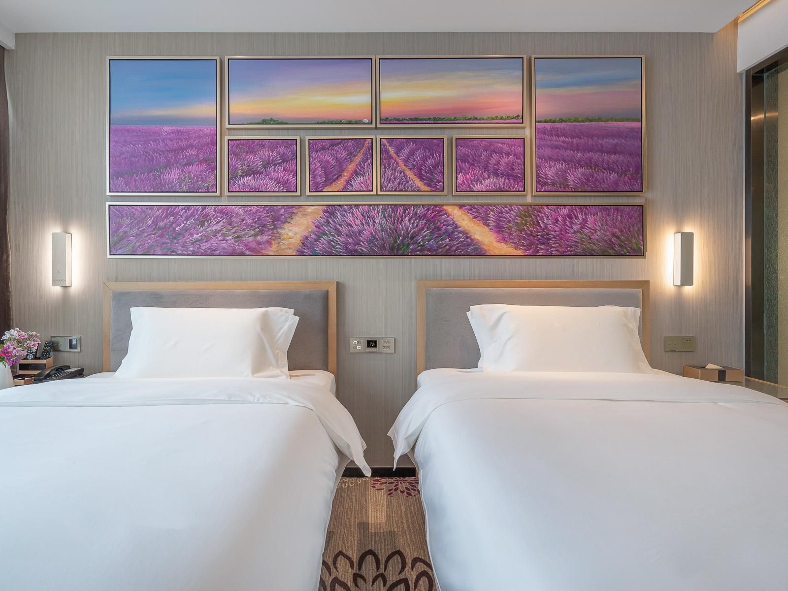 Twin Deluxe Room