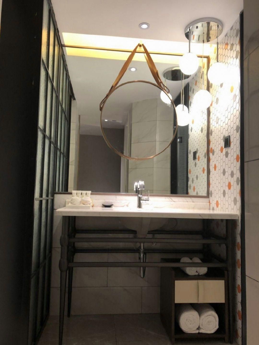 WH - Classic Twin Suite